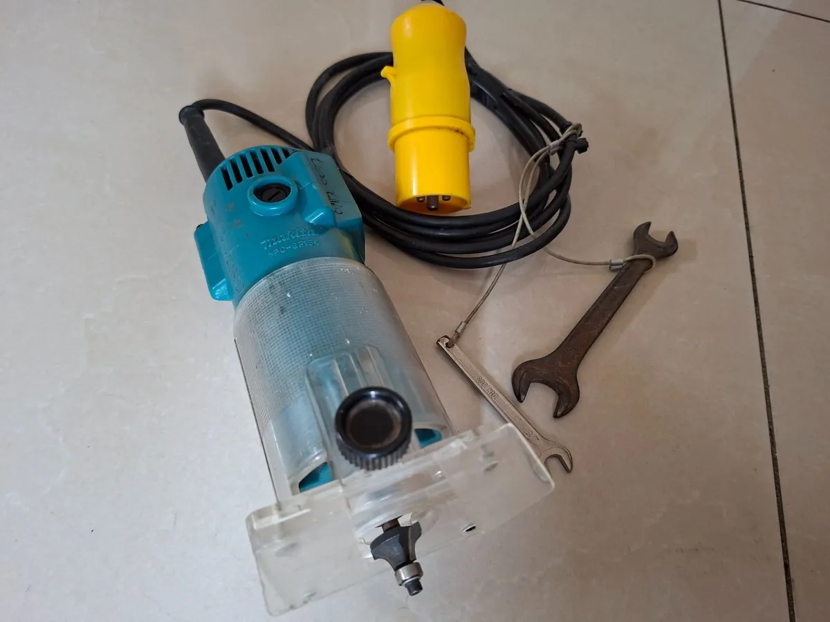 Makita 3703 Laminate Trimmer 110v - Image 2