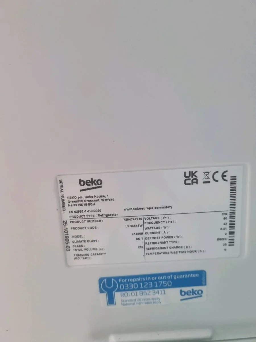 Tall fridge - Image 3