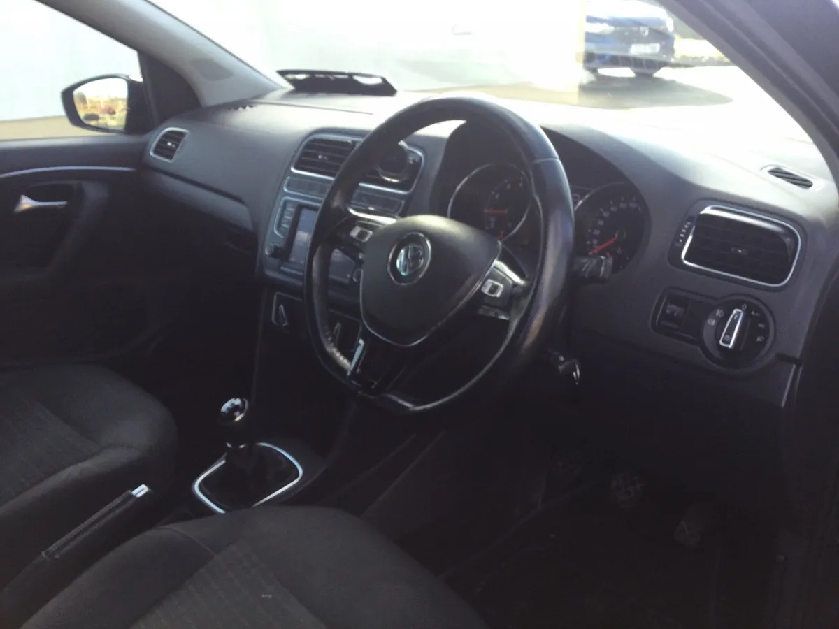 2016 Polo - Image 2