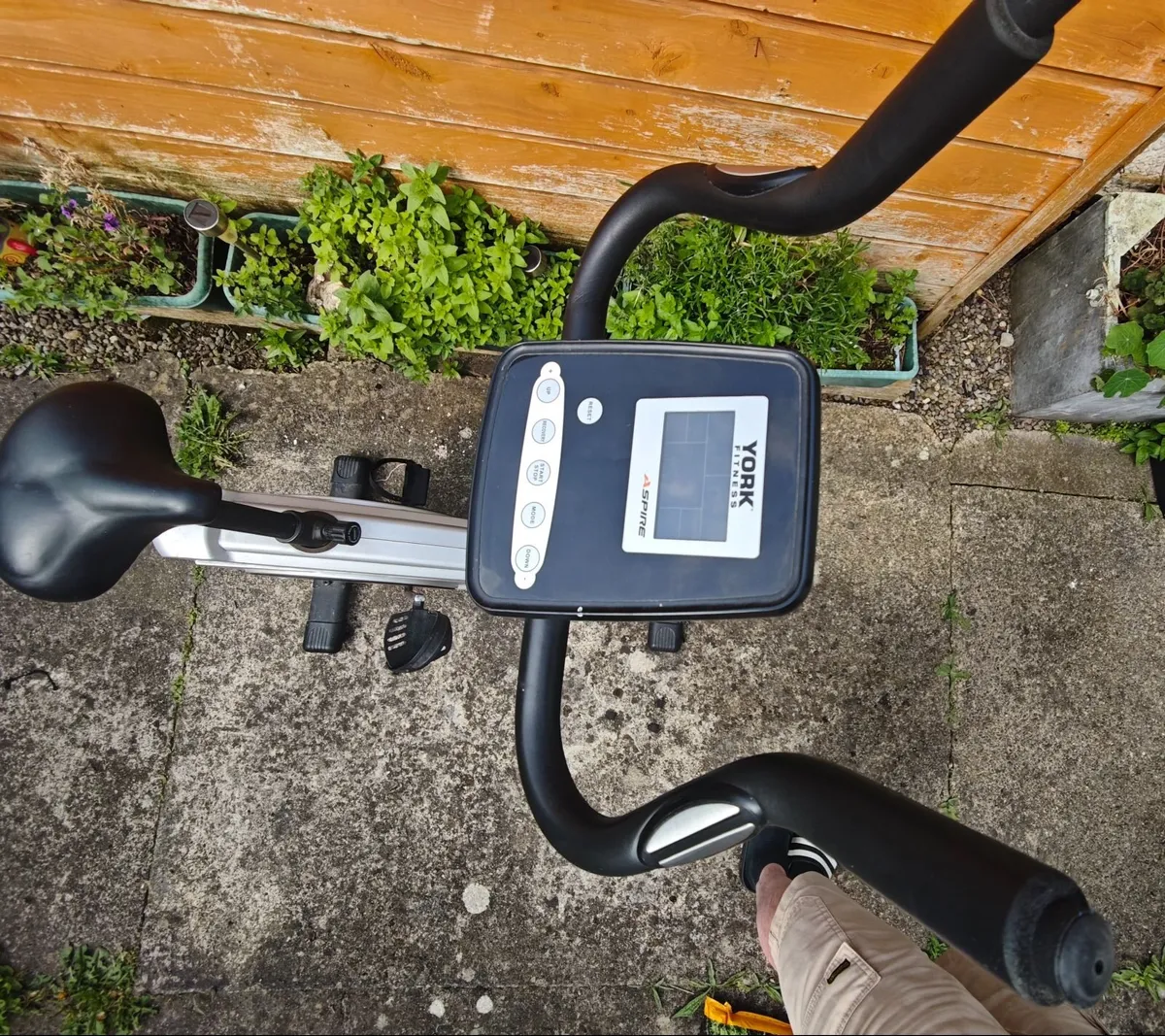 York Aspire Exercise bike - Image 4