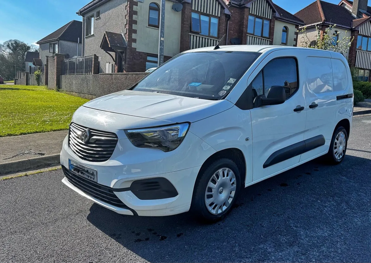 2020 Vauxhall Combo Van 1.5 Diesel - Image 1
