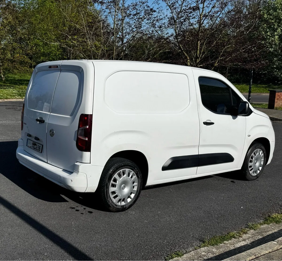 2020 Vauxhall Combo Van 1.5 Diesel - Image 3