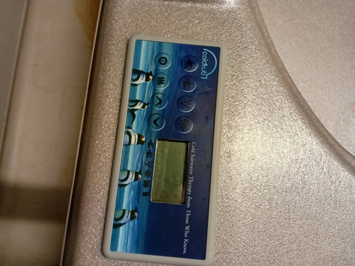 coldtub commercial ice bath with jets - Image 3