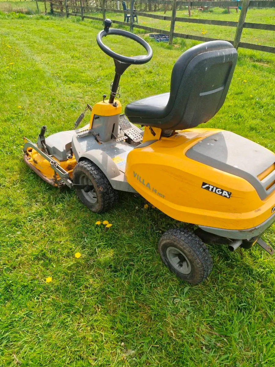 Stiga Front Deck Ride on mower DELIVERY AVAILABLE - Image 3