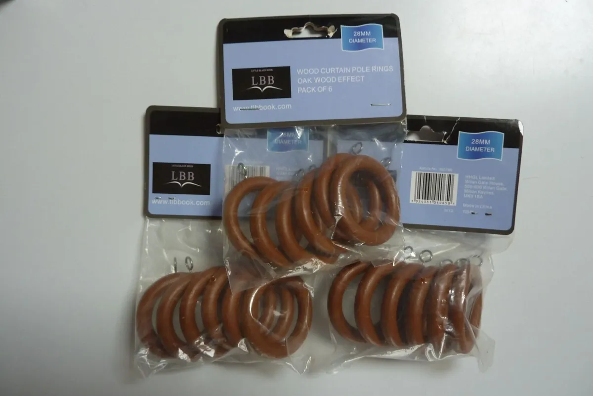 Curtain pole rings - Image 1