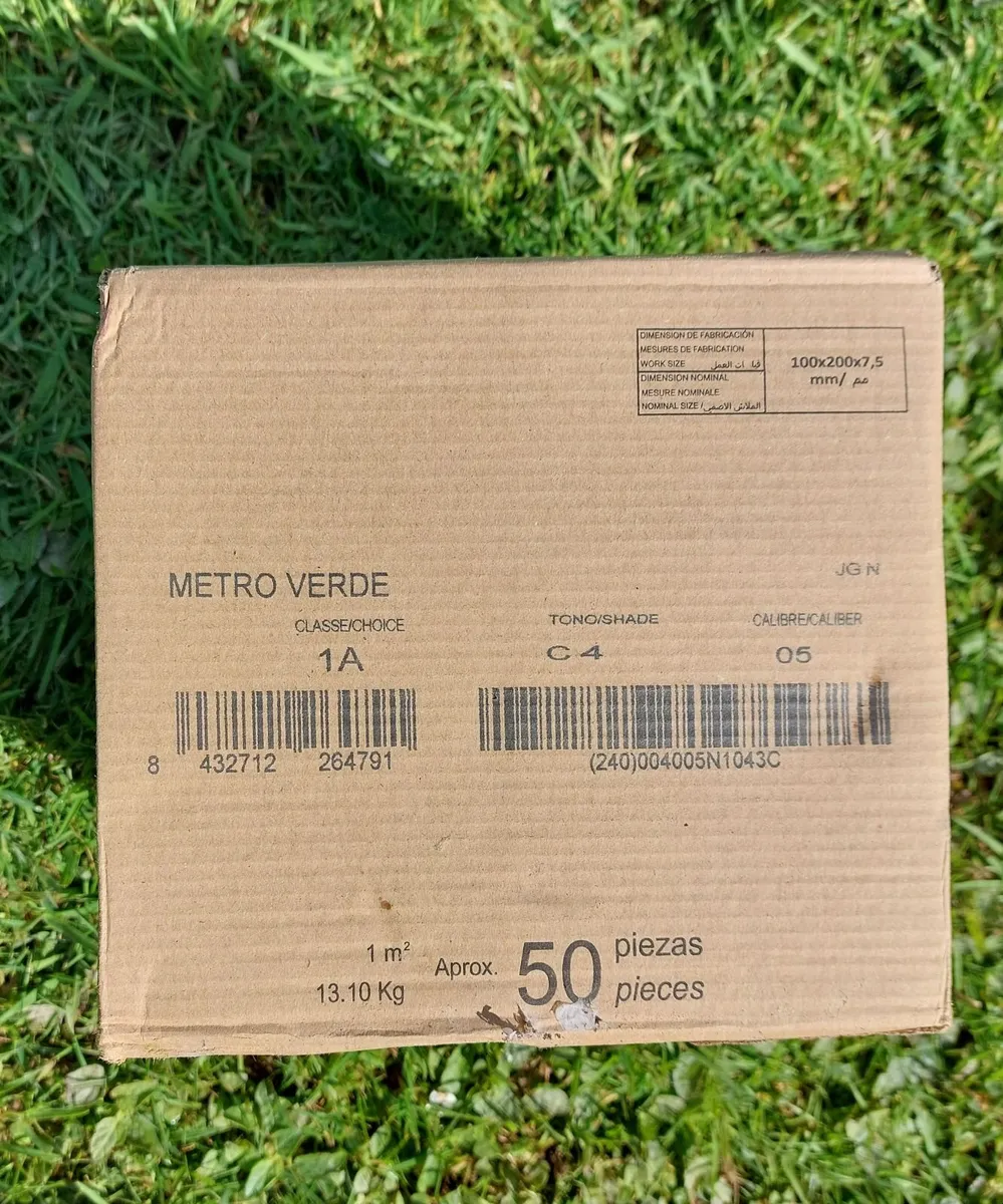 Tiles - Metro Verde - Image 2