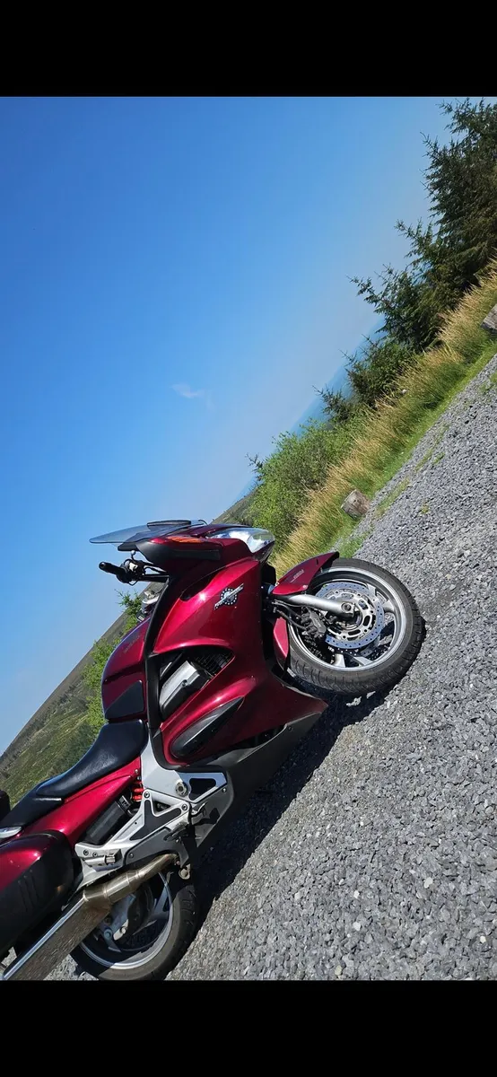 Honda ST1300 pan european. - Image 2