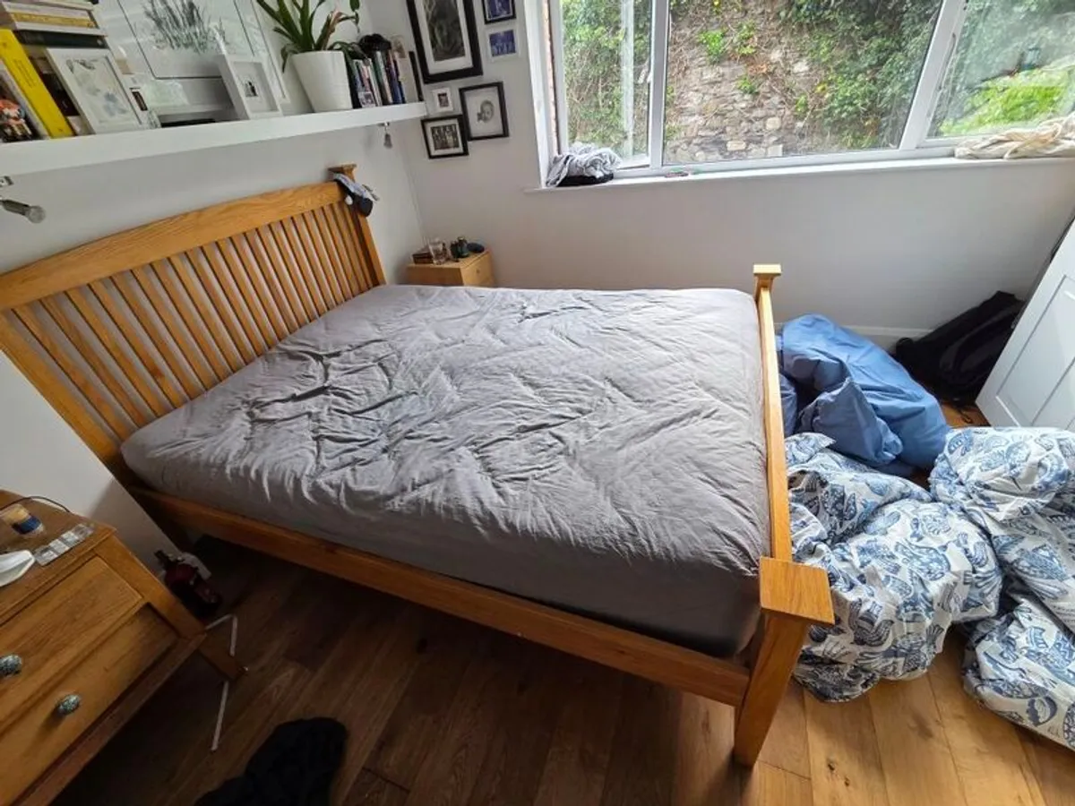 King Size Bed and Matress - Image 4