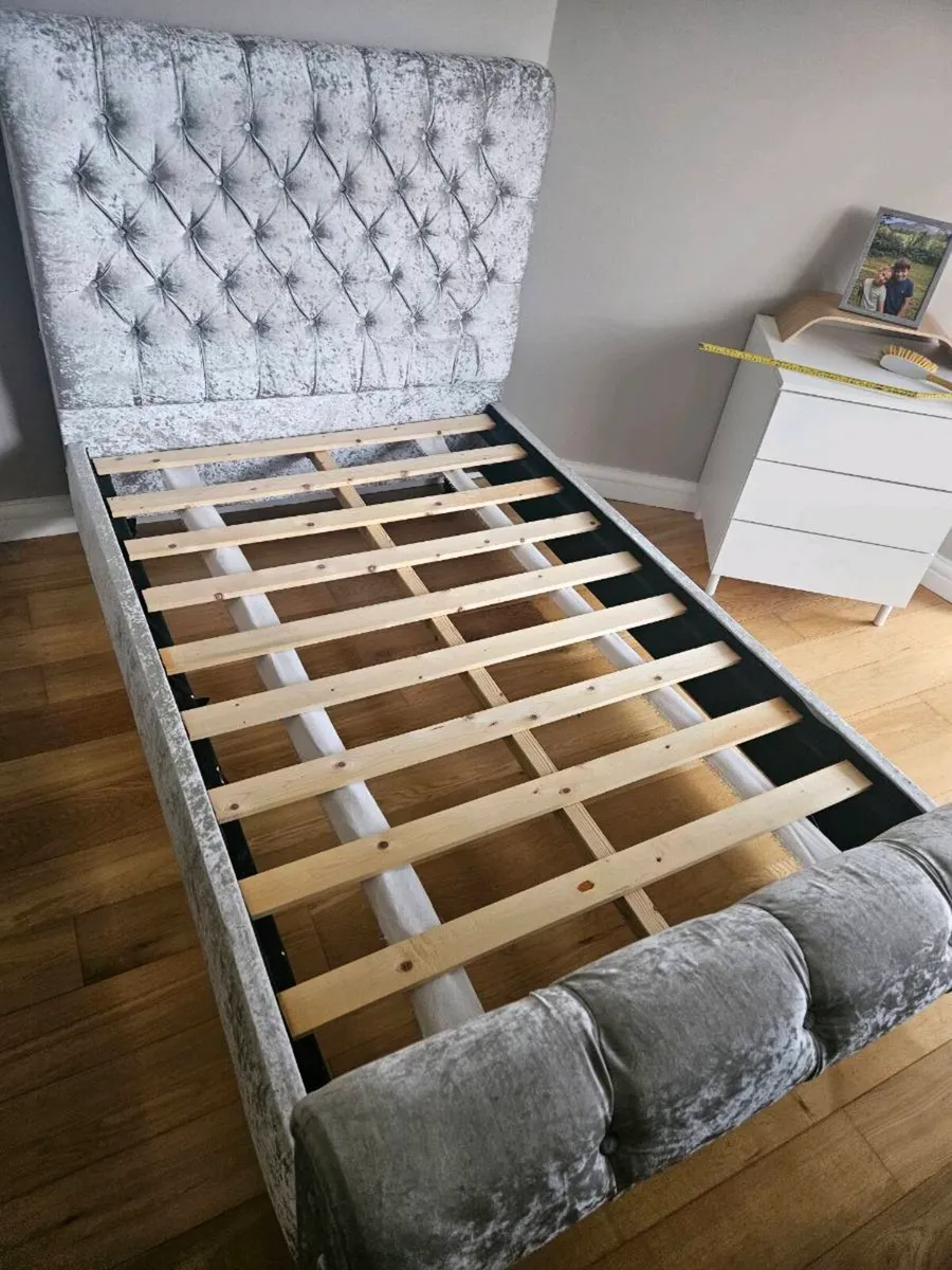 SMALL.DOUBLE BEDFRAME UPHOLSTERED - Image 2