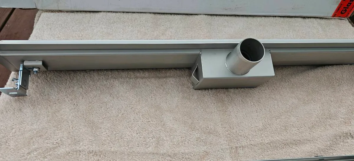Linear shower drain 700mm - Image 2