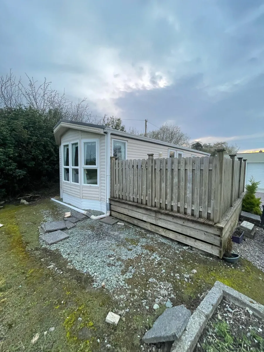 Mobile home - Image 1