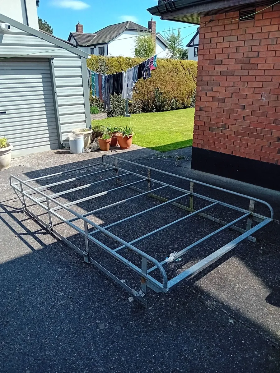 Roof rack - Image 2