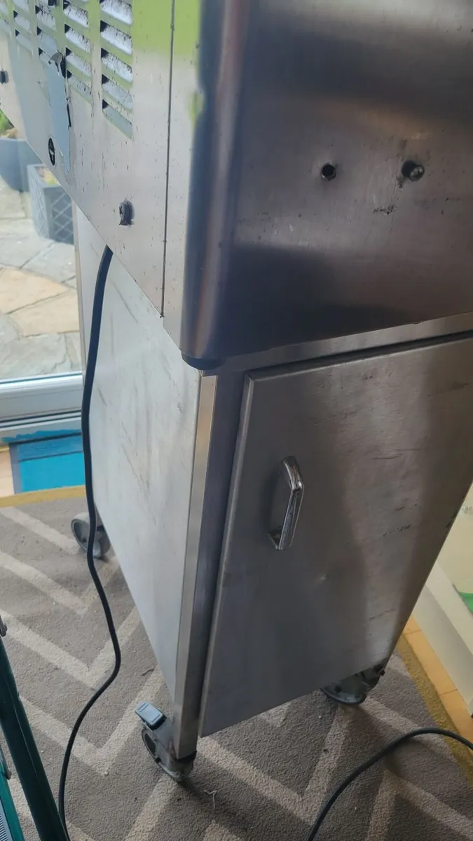 Hommy Ice Cream Machine - Image 2