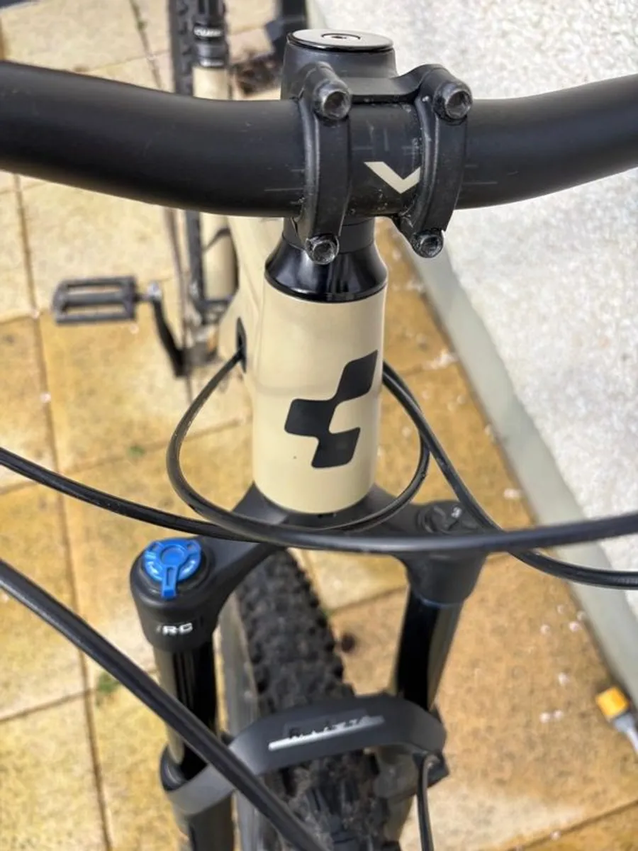 Cube Reaction Mountain bike - Image 3