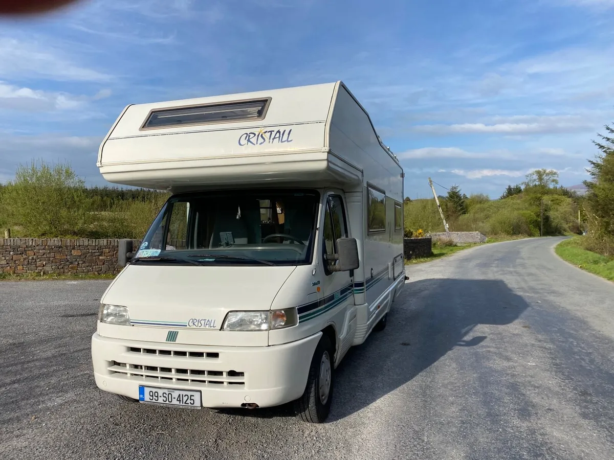 Camper - Image 1