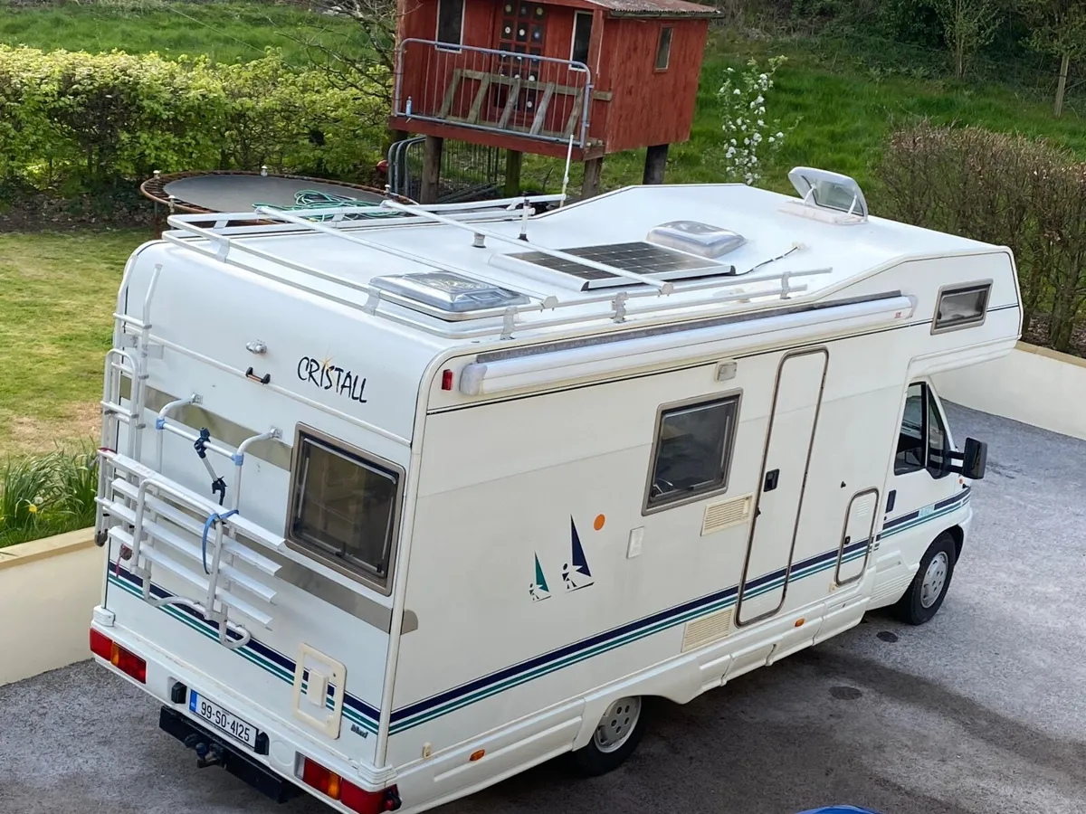 Camper - Image 2