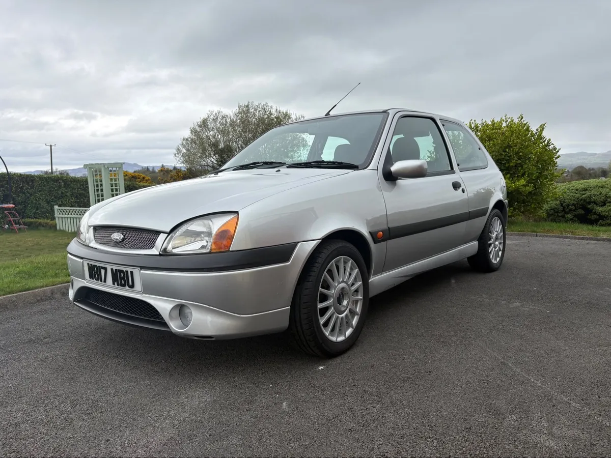Ford Fiesta 2000 - Image 2