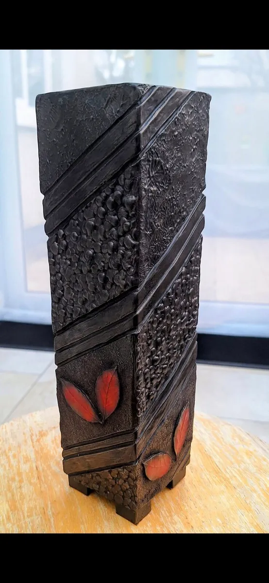Genesis Vase - Image 1