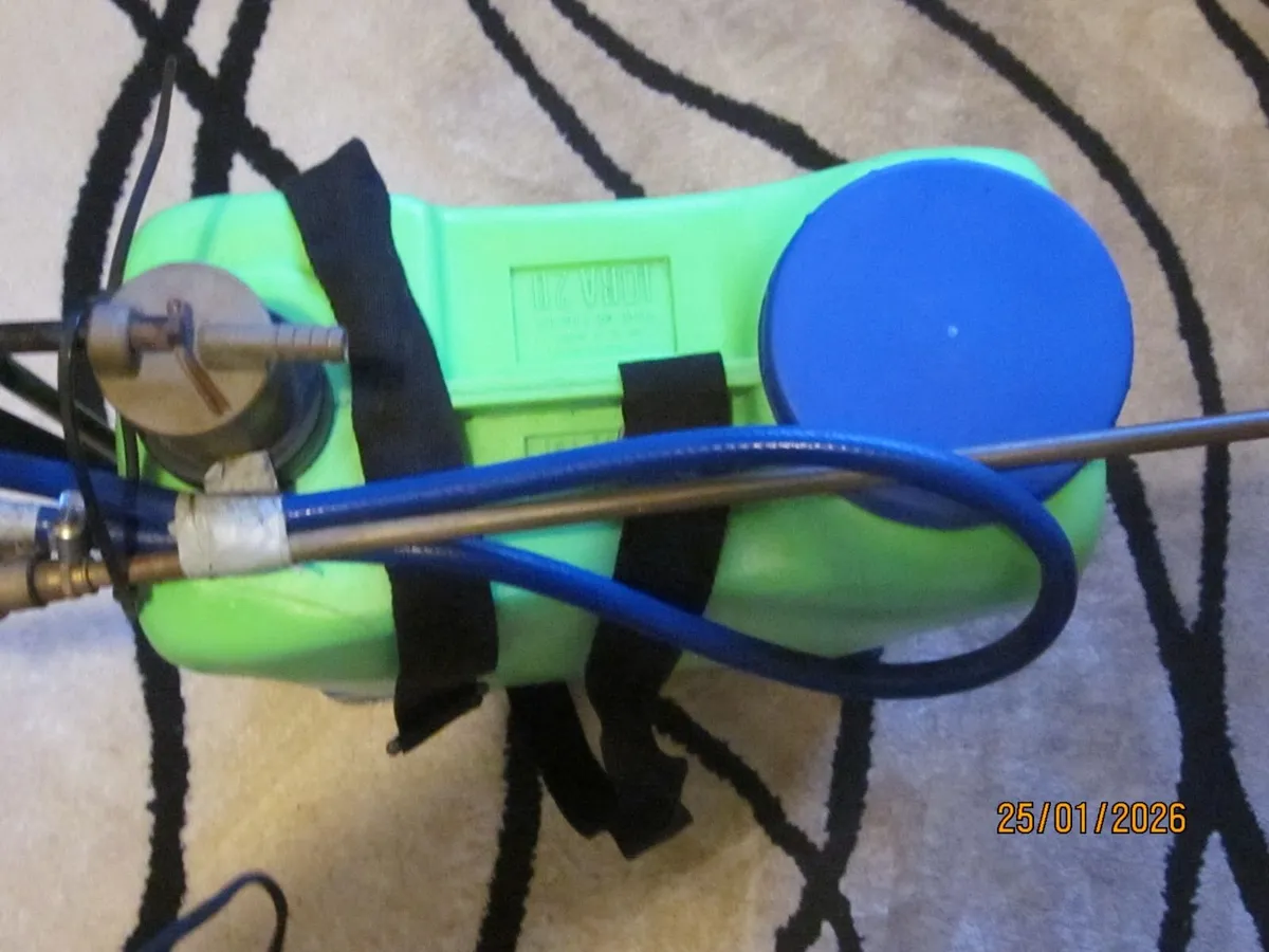 Knapsack sprayer - Image 4