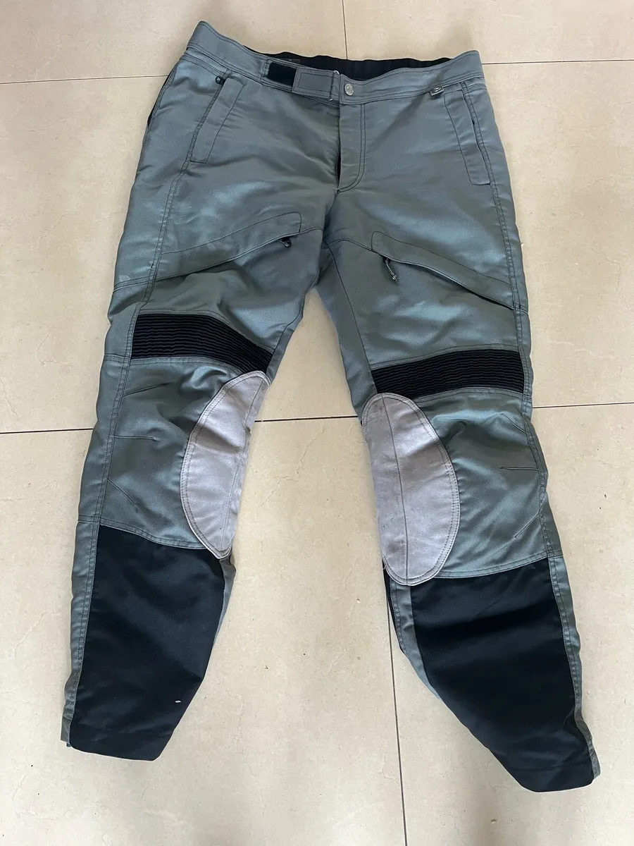 BMW pants for sale - Image 1