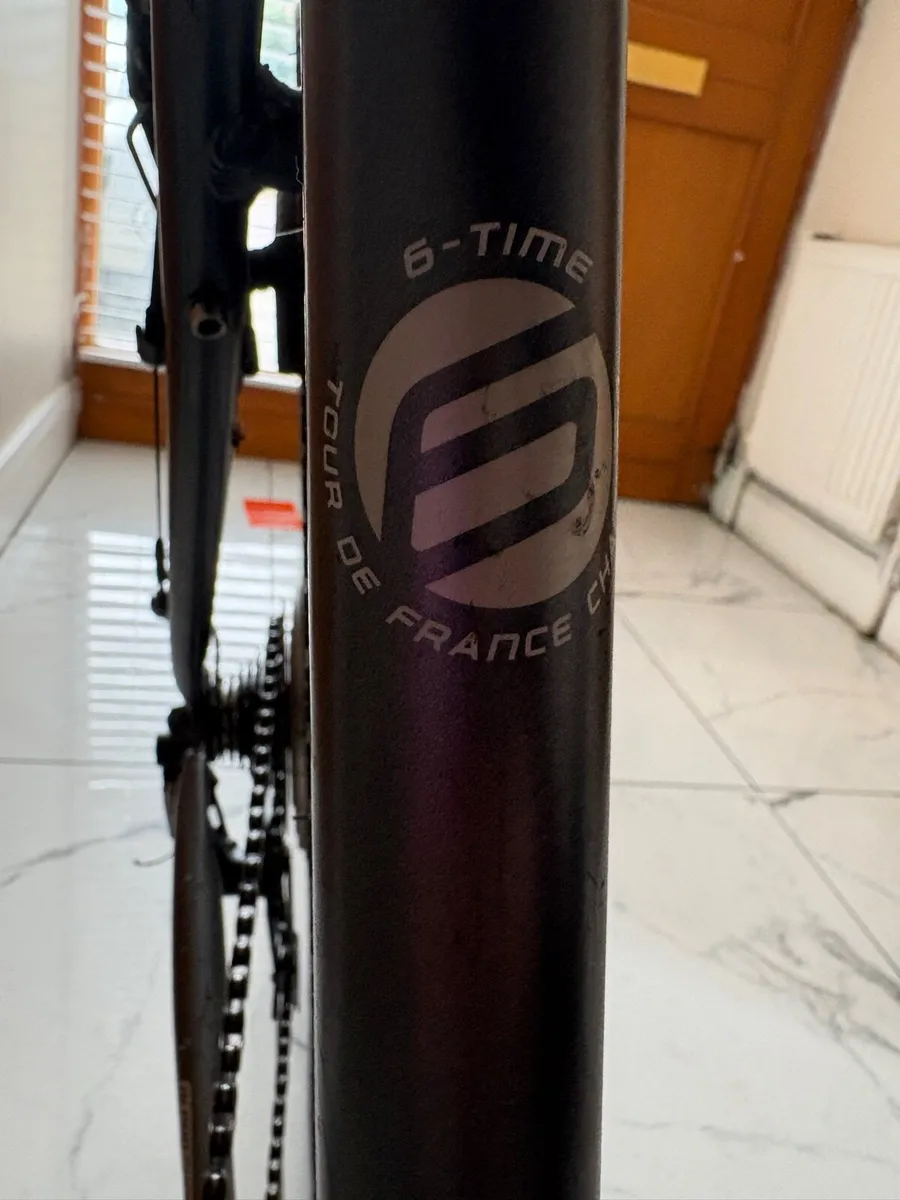 Trek 7.3 FX hybrid bike - Image 4