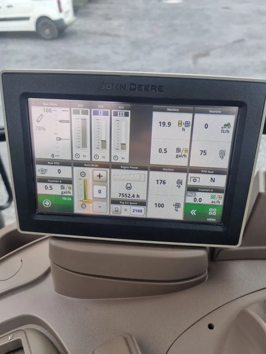 John Deere 6130R - Image 2