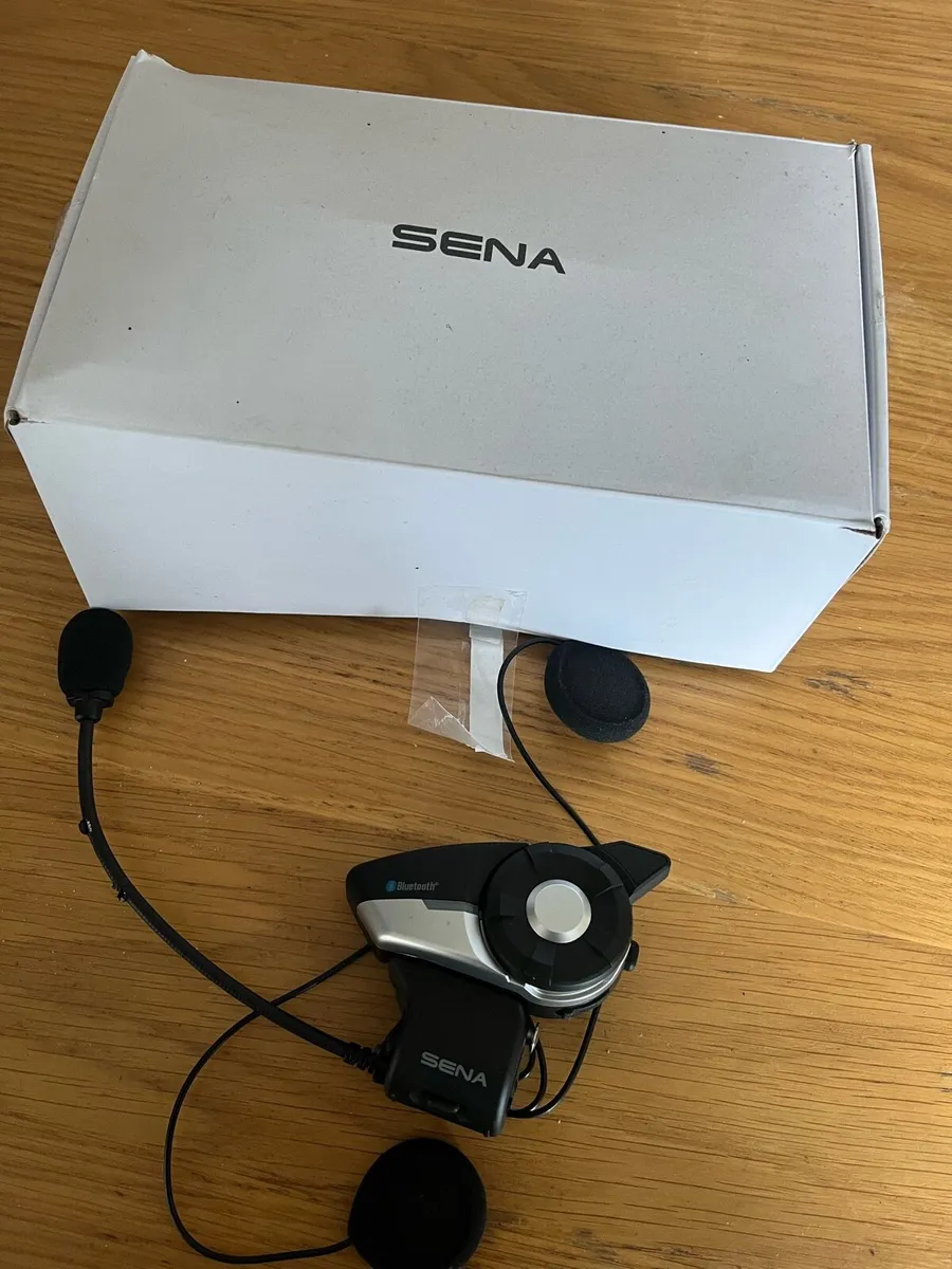 Sena head phones - Image 1