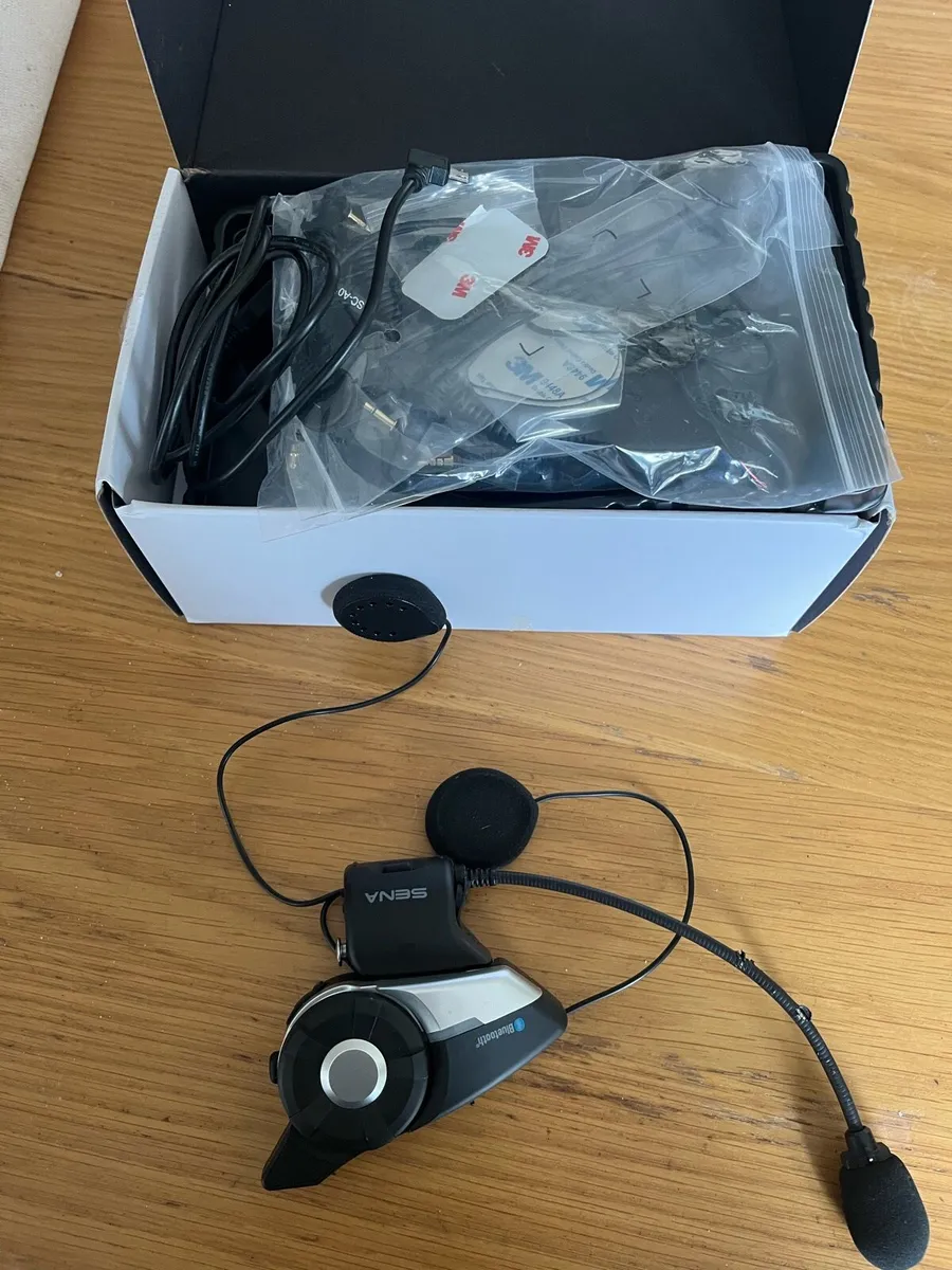 Sena head phones - Image 3