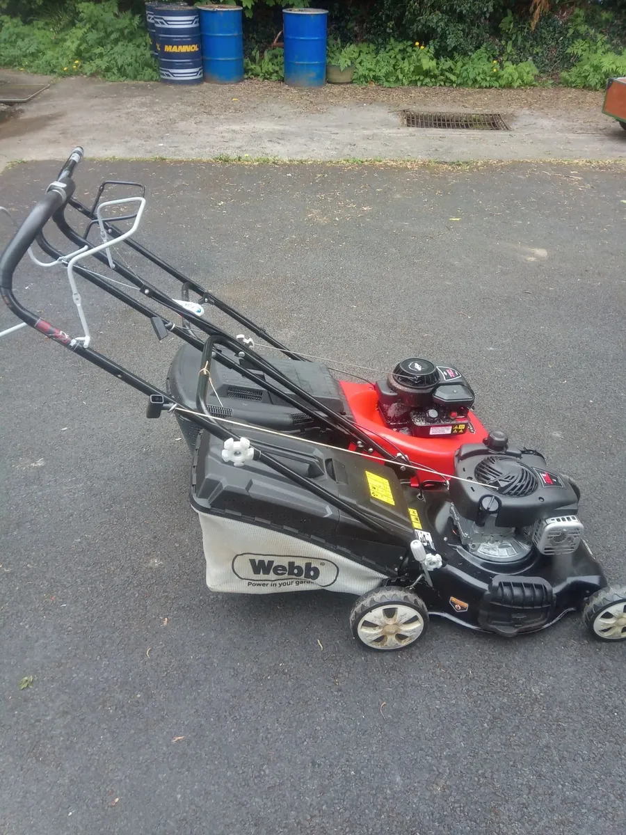 Lawnmowers - Image 3