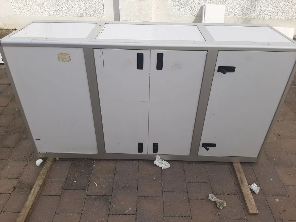 Camper kitchen cabinets - Image 1