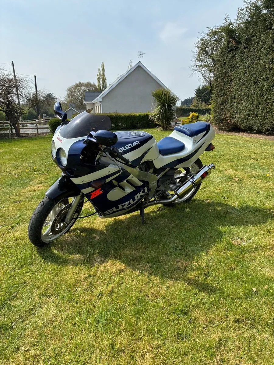 Suzuki GSXR 400, 1988 - Image 4