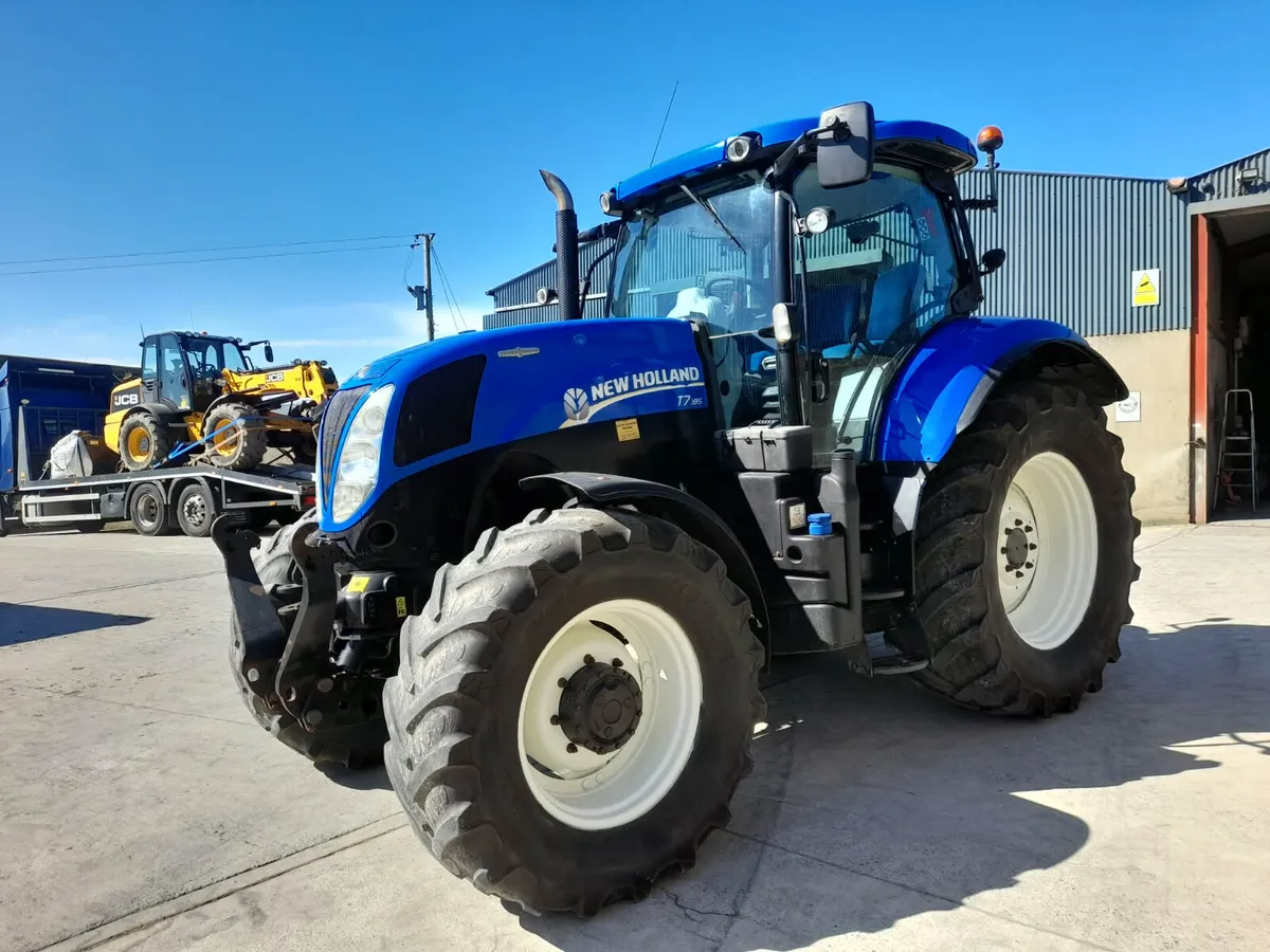 2013 NH T7.185 - Image 3