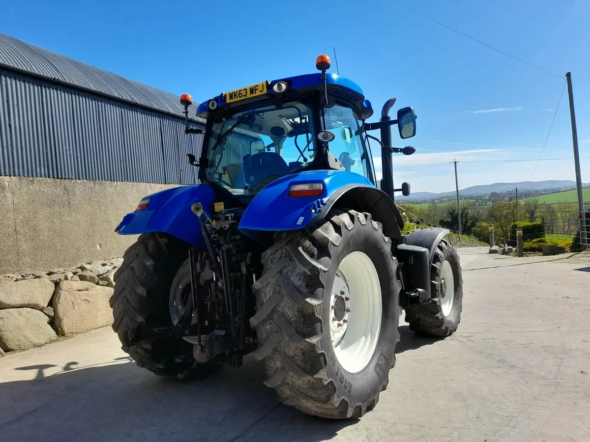 2013 NH T7.185 - Image 4