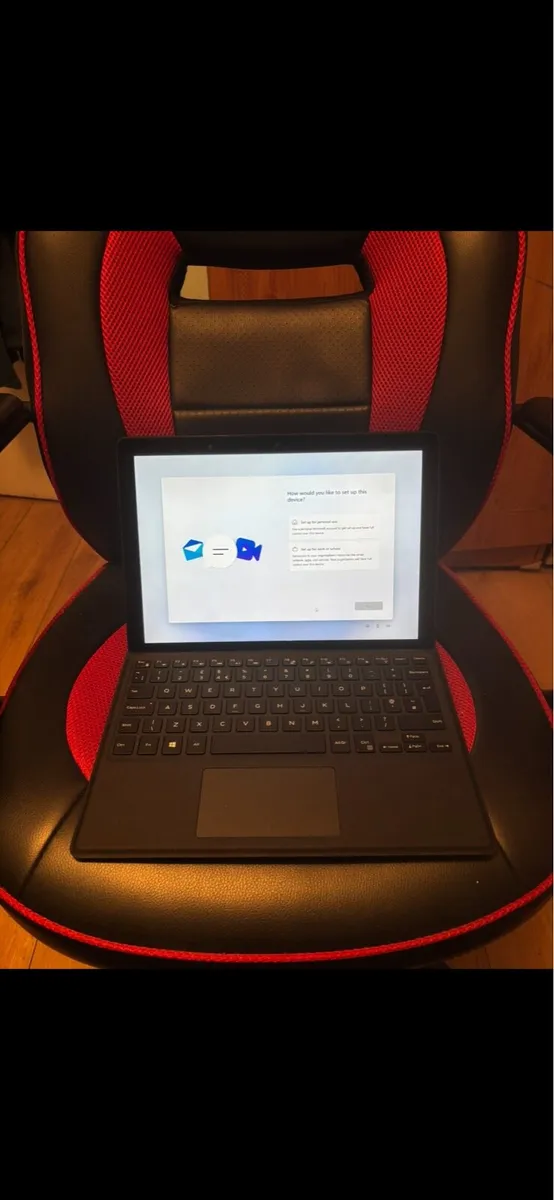 Dell Latitude 5290 2-in-1 - Image 1