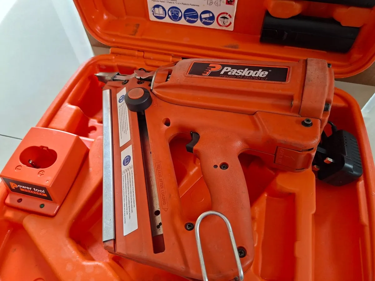 Paslode im350 1st Fix Nail Gun"Fully Serviced" - Image 3