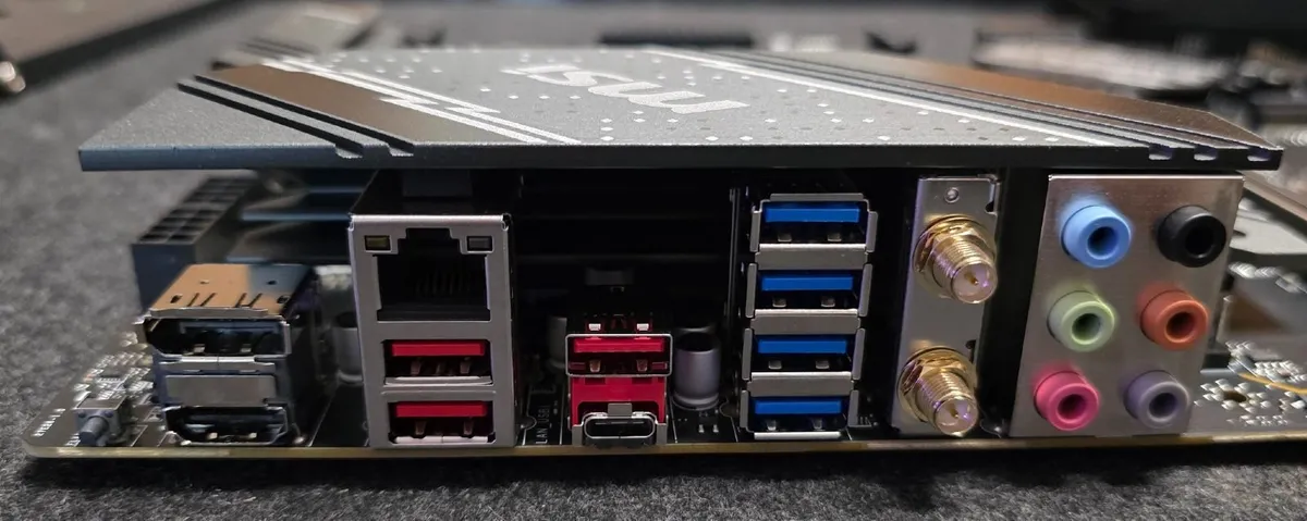 MSI B650 Gaming Plus WiFi + Ryzen 5 9600X CPU - Image 3