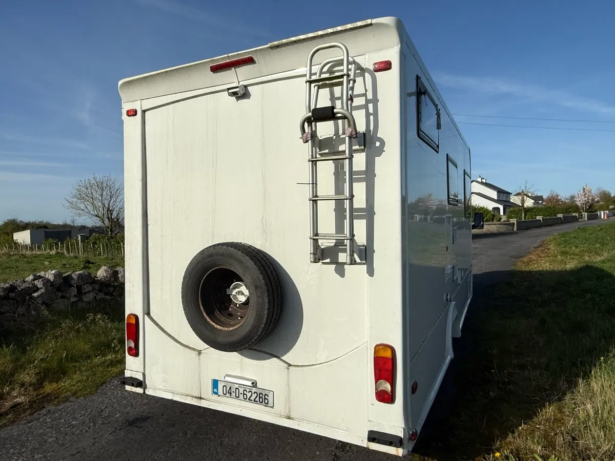 Racetruck Camper - Image 4