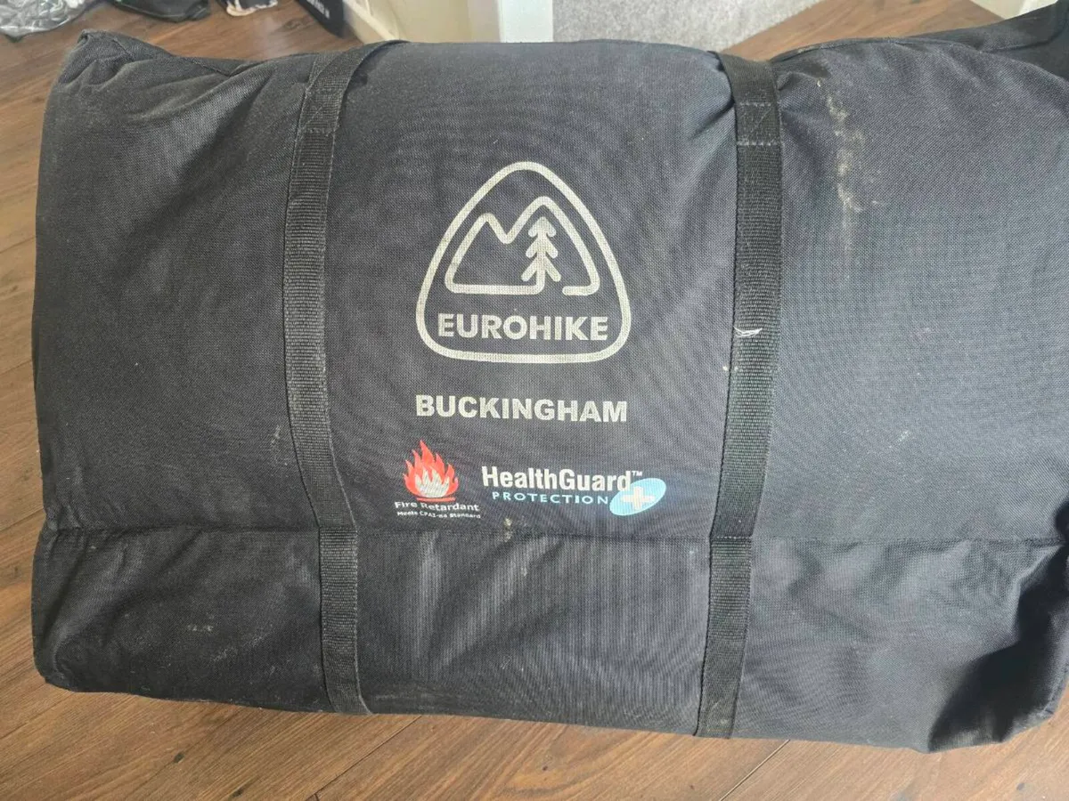 Family tent - Image 2