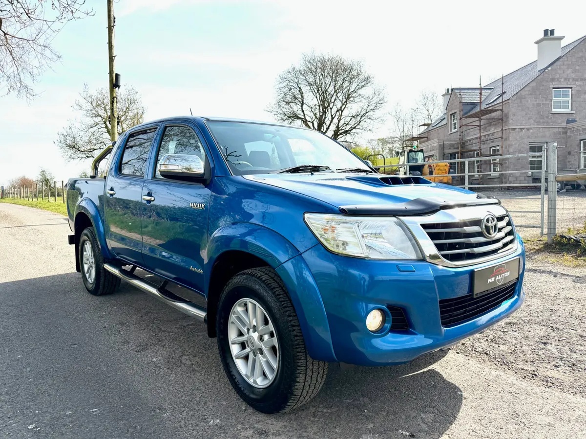 2015/151 Toyota Hilux 3.0 D-4D 171 Invincible - Image 4