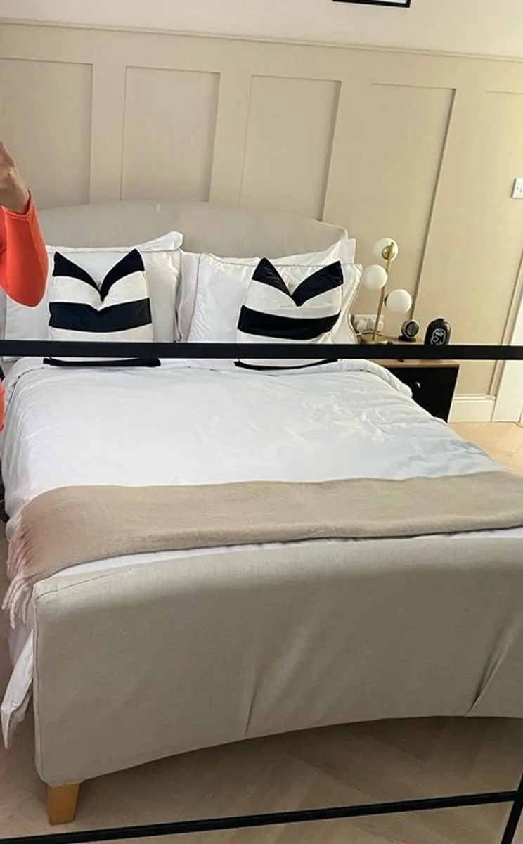 Double bed frame - Image 2