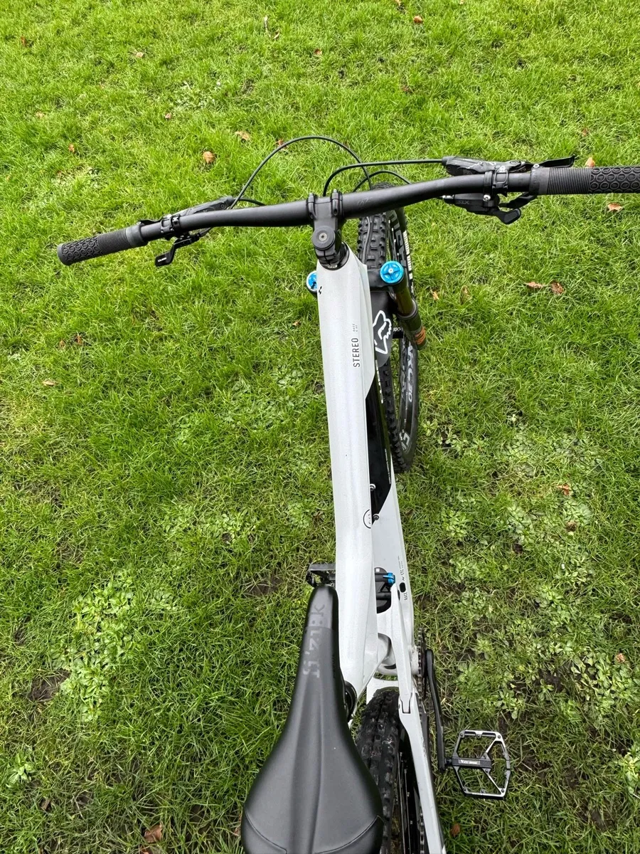 Cube stereo 150 Custom - Image 4