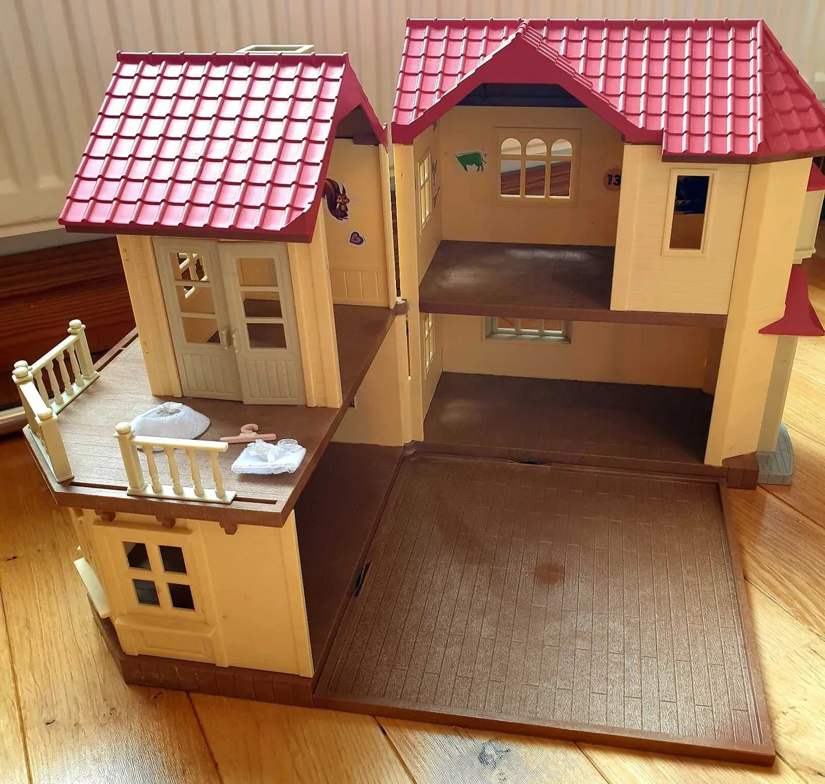 Sylvanian family house - Image 1