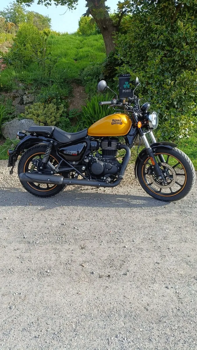 ROYAL ENFIELD ONLY 400KM - Image 2