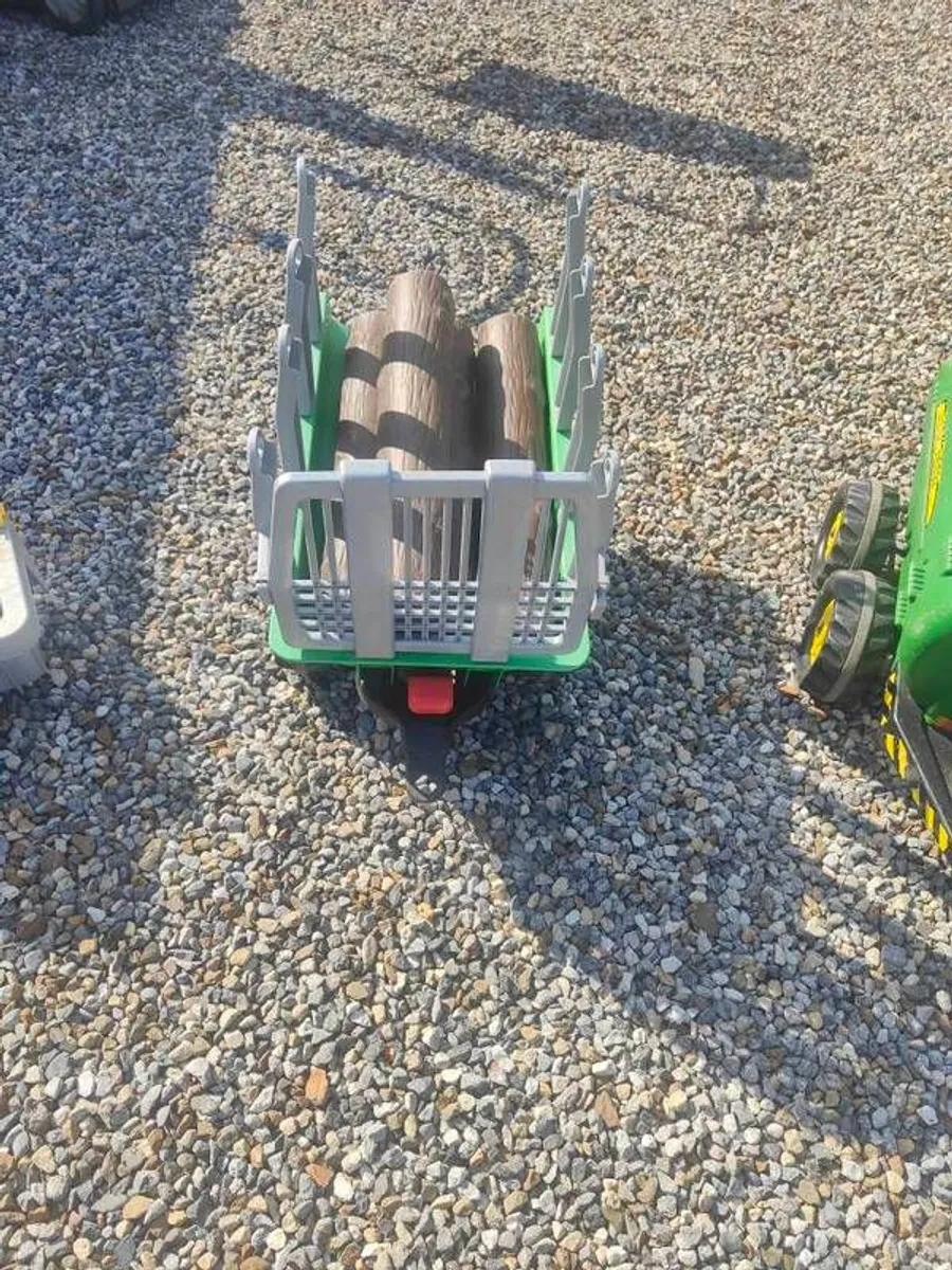 JCB Kids dumper (rolly toys) - Image 4