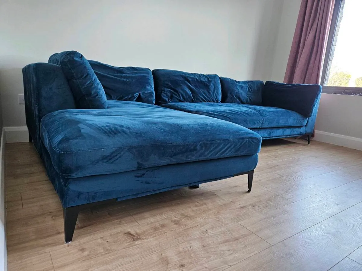 Corner Sofa - Image 1