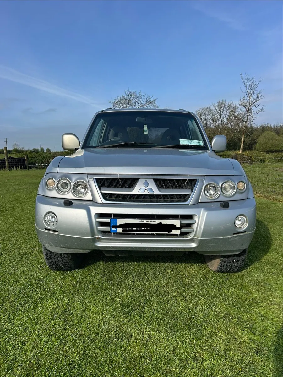 Mitsubishi Pajero - Image 2