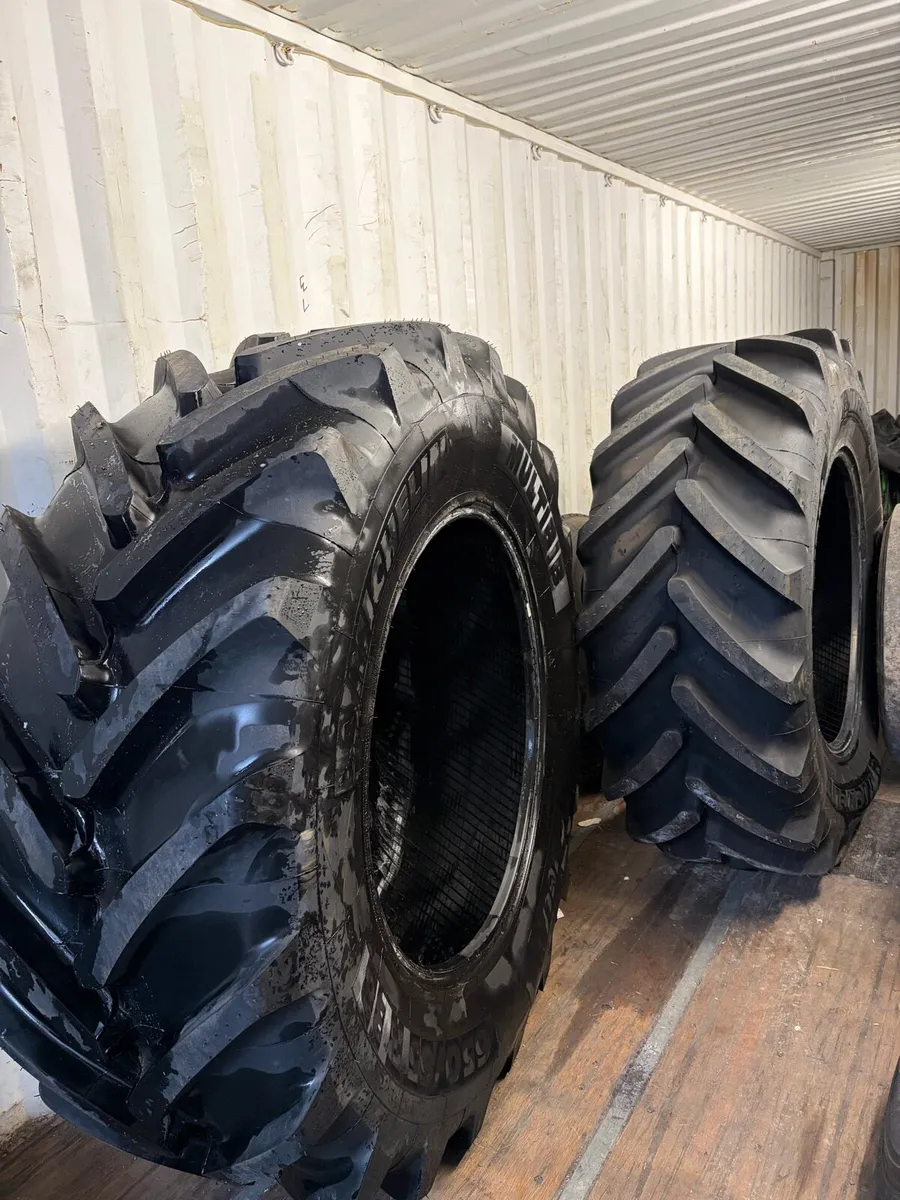 Tractor tyres