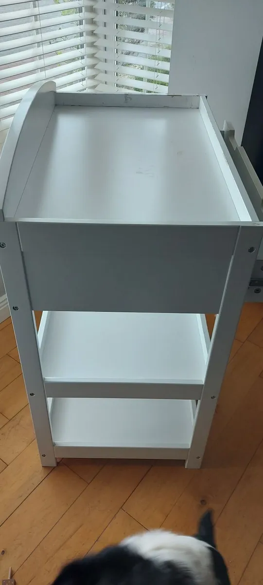 Baby changing table and storage unit - Image 2