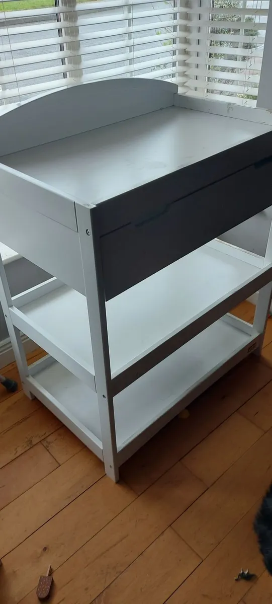 Baby changing table and storage unit - Image 1