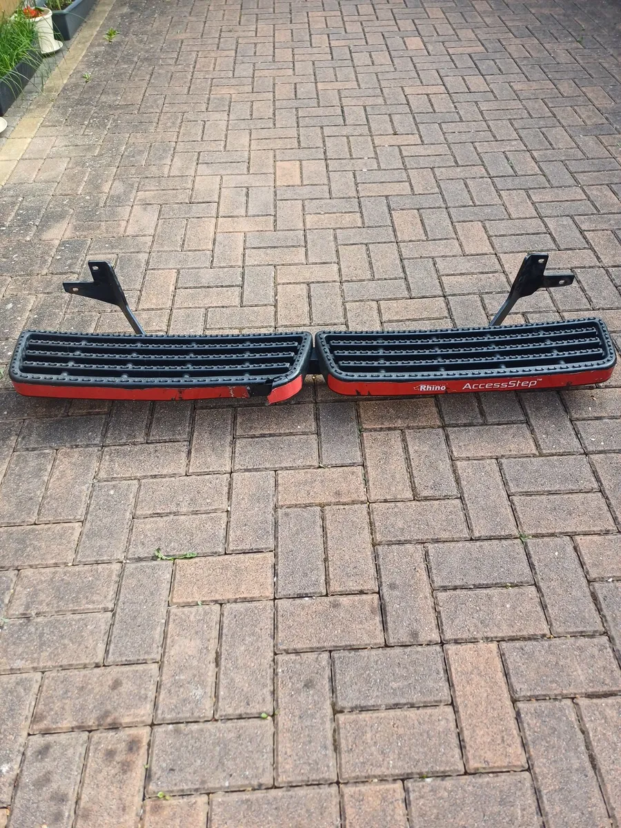 Rear Van step - Image 1